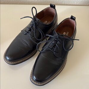 Deer Stags Zander Boys Dress Shoes